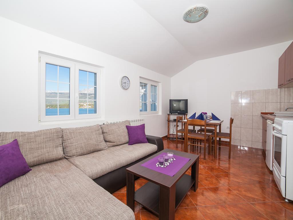 Apartments Elena 티바트 외부 사진