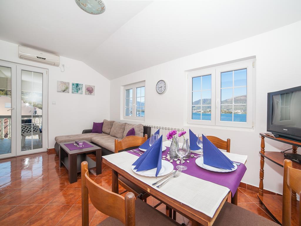 Apartments Elena 티바트 외부 사진