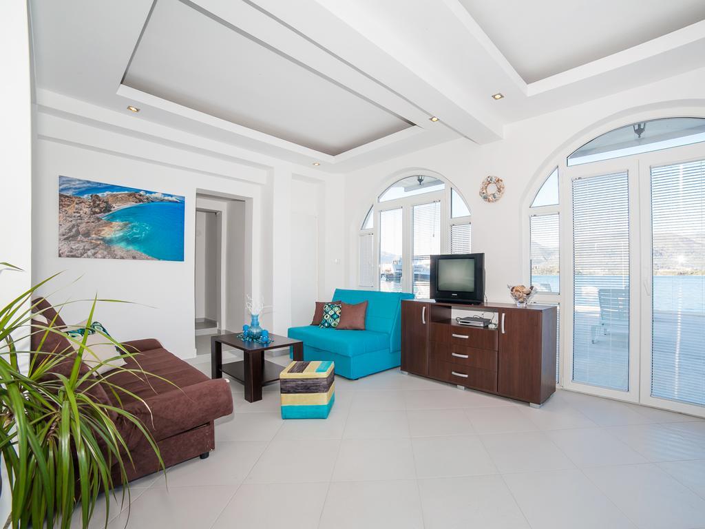 Apartments Elena 티바트 외부 사진