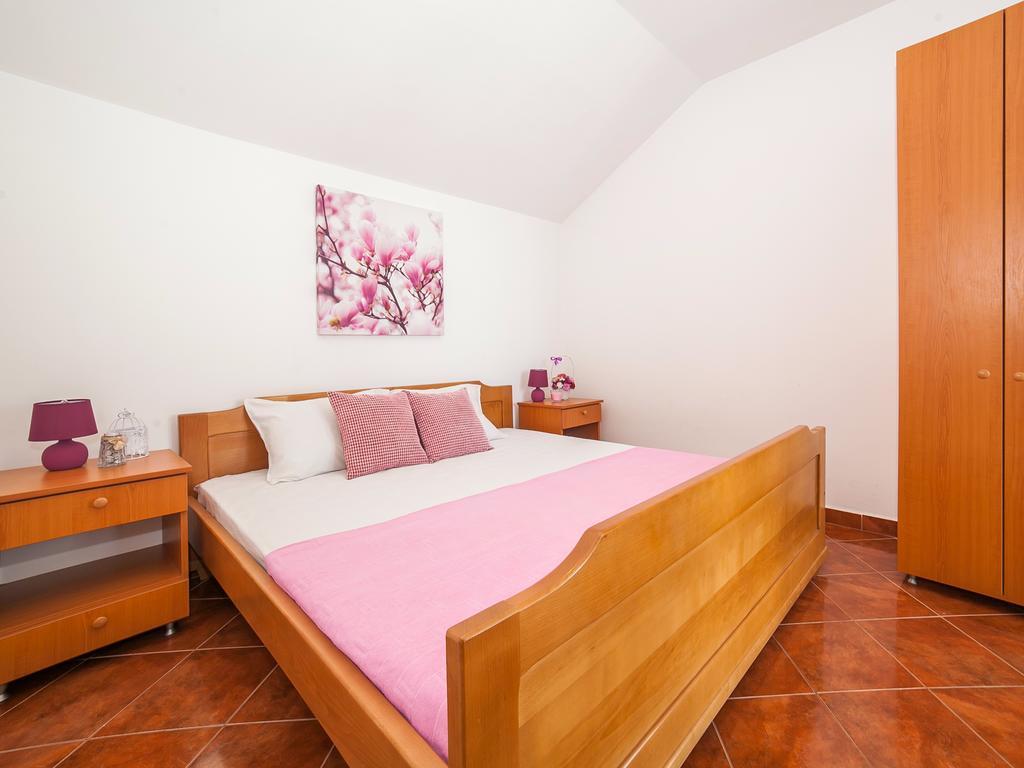 Apartments Elena 티바트 외부 사진