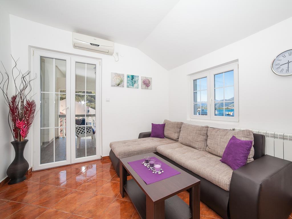 Apartments Elena 티바트 외부 사진