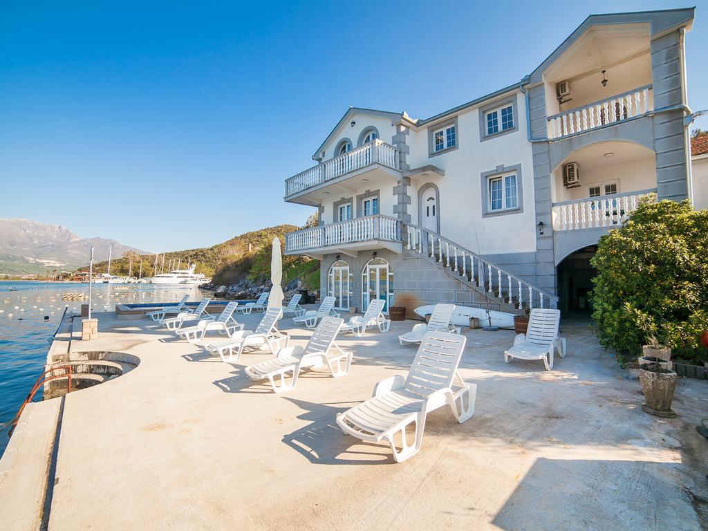 Apartments Elena 티바트 외부 사진